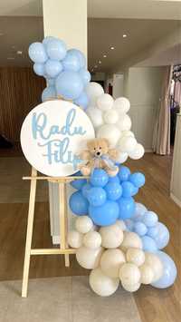 Sevalet personalizat cu baloane, decor baloane