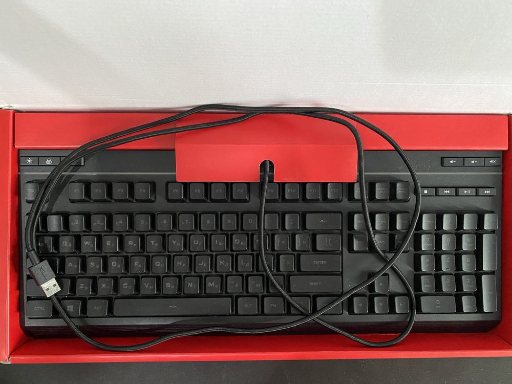 Клавиатура HyperX Alloy Core RGB