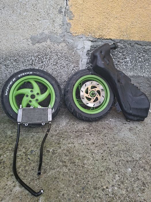 Останали части от Gilera runner