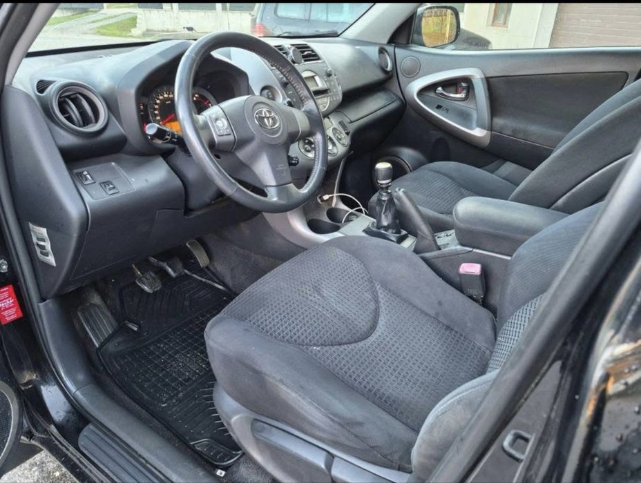 Toyota Rav4  / 2.2 Diesel An Fabricatie 2007