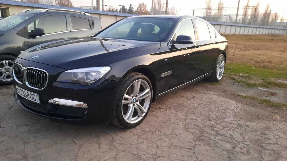 BMW 740d Sport М - пакет. Краска тоза Завод 2014 йил 21 850 км юрган