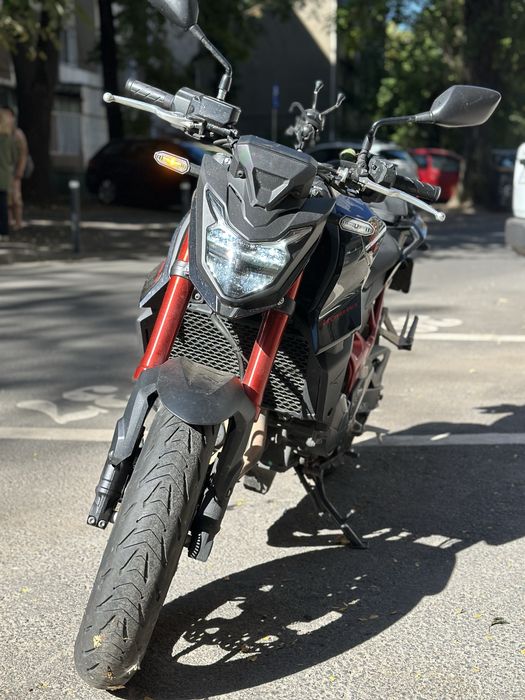 Honda Hornet 750 2023 (cel mai ieftin din Romania)