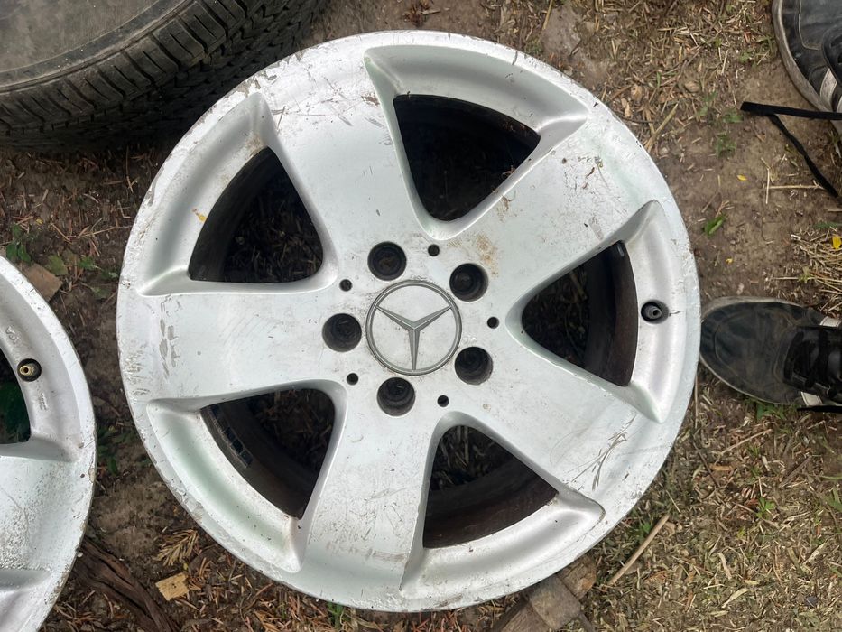Roti Mercedes R 16
