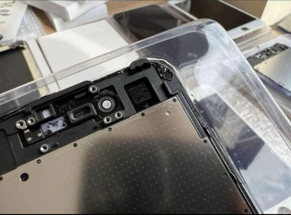 ОРИГИНАЛЕН дисплей за iPhone 15 SE X Xs 11 12 13 14 PRO MAX mini Plus