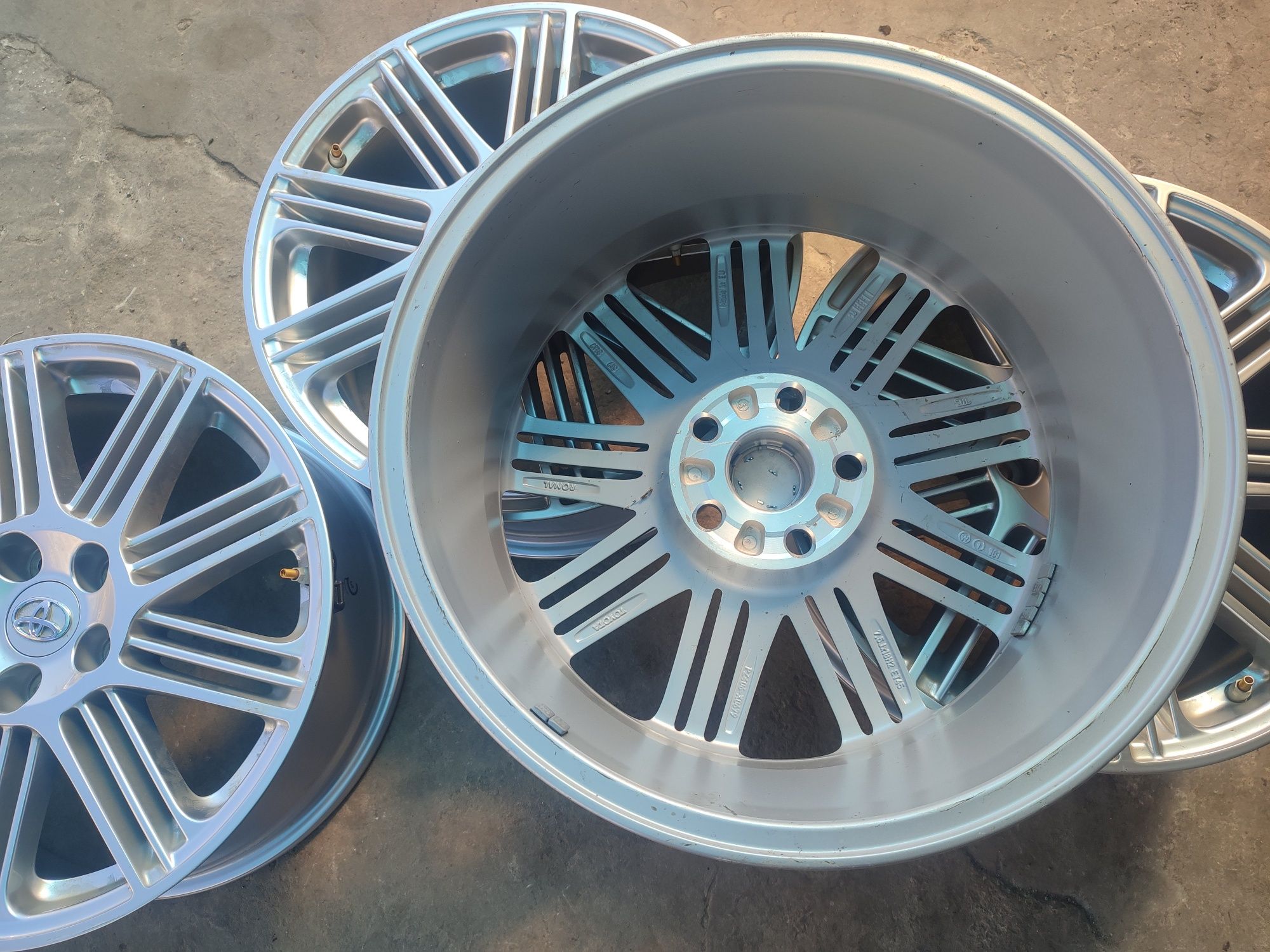 18" оригинални алуминиеви джанти за Toyota Corolla,Rav4,Chr...