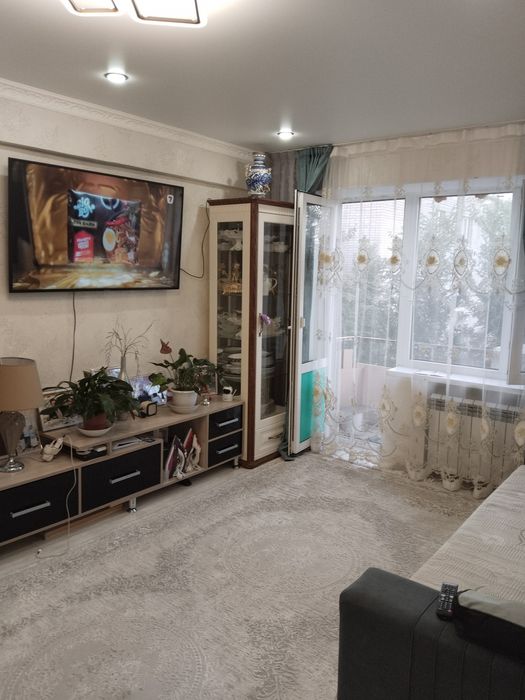 2 комнатную квартира старый планировки в старом городе.