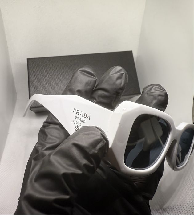 Ochelari de soare Prada White