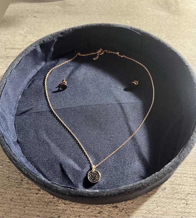 Set de argint colier și cercei