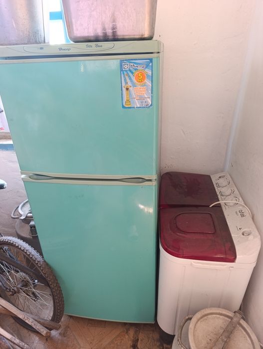 Продам холодильник