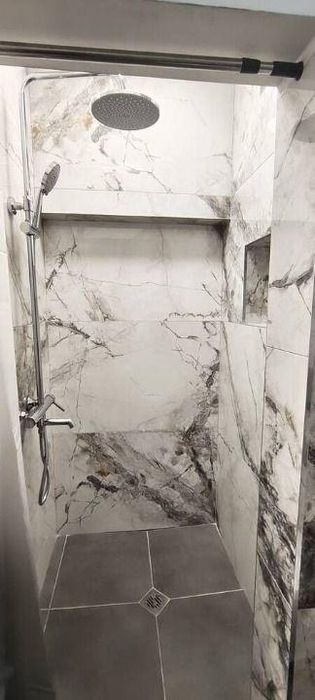 Просторен МНОГОСТАЕН апартамент в кв. Христо Смирненски