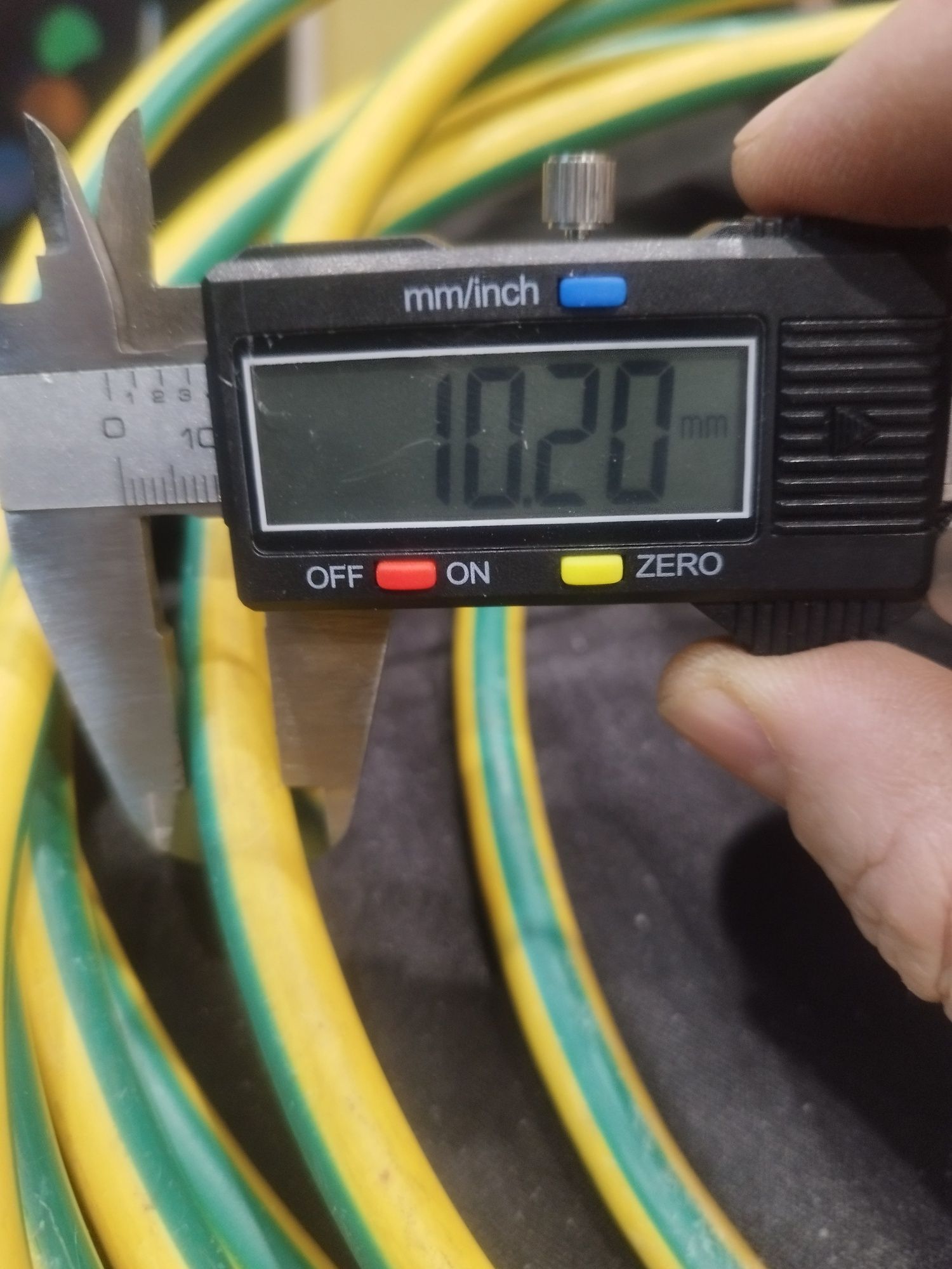 Cabluri pornire auto 3 metri cu sectiune 1 cm Cupru 100%