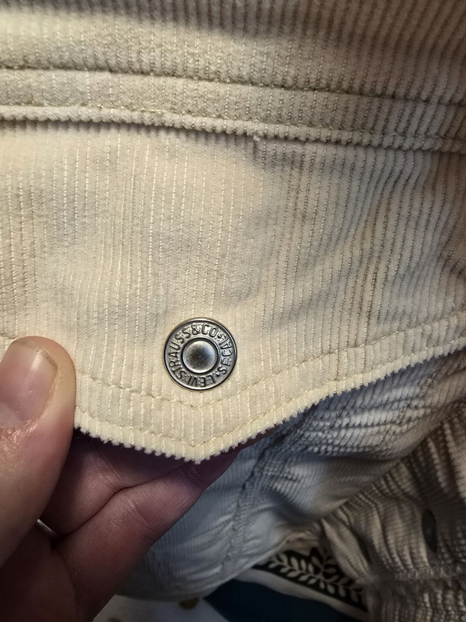Geaca iarna Levi'S Strauss captusita, roz pal, marimea m(merge si s )