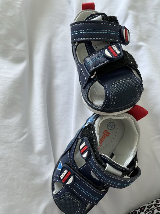 Sandalute marime 20/21