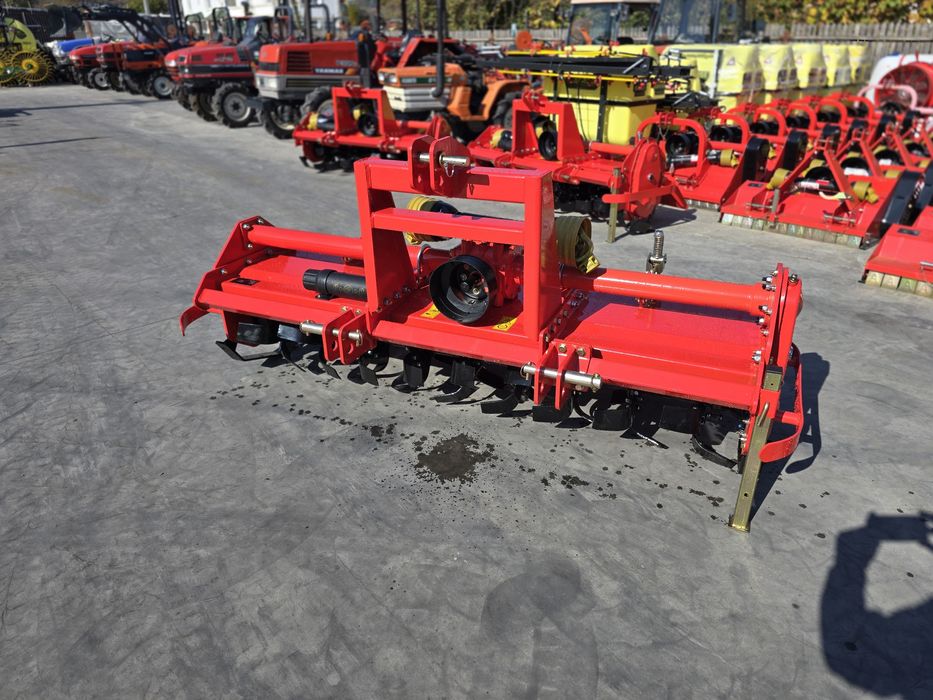 Freza de pământ agricola 2m masa de lucru Noua