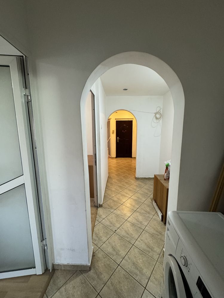 Ap 3 camere decomandat Piata Pacurari