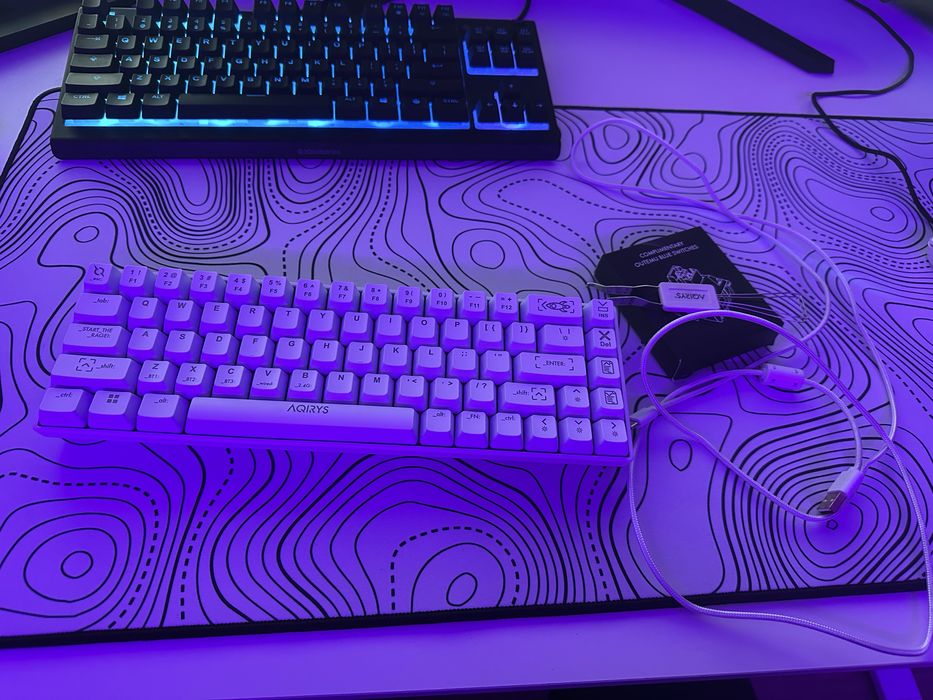 tastatura aqirys mira 65% wireless