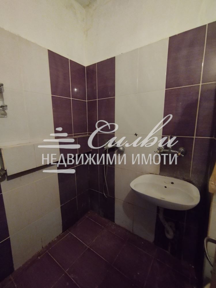 Продава се Едностаен апартамент в Шумен, Боян Българанов 1 - 44 кв.м за 1158 €/кв.м - Снимка #5