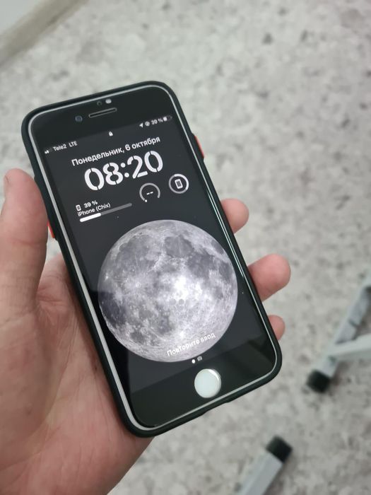 iPhone 8 64gb 100 %