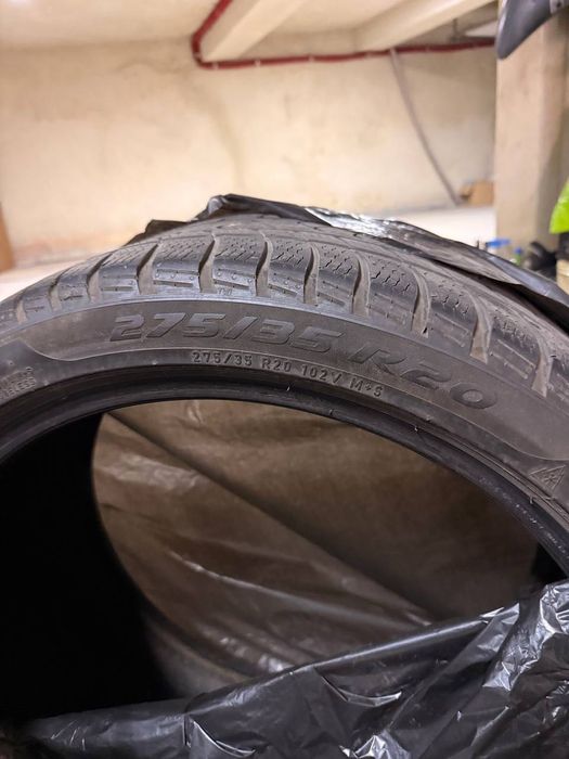 PIRELLI Зимни гуми 275/35/20