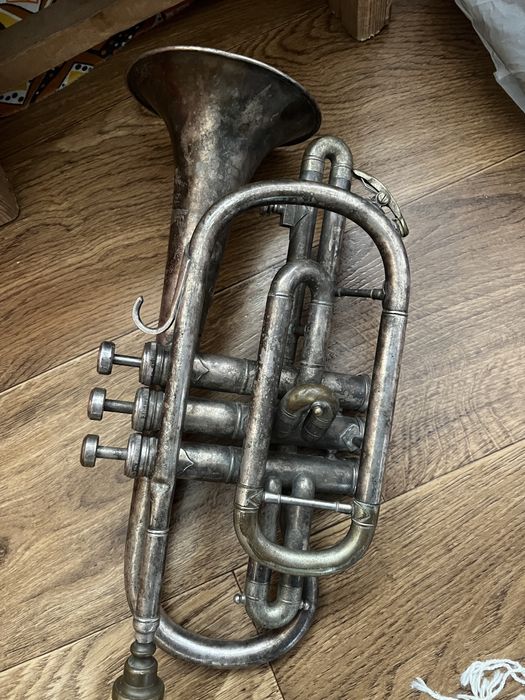 Стар английски тромпет Besson Произведен в Англия - блокирал