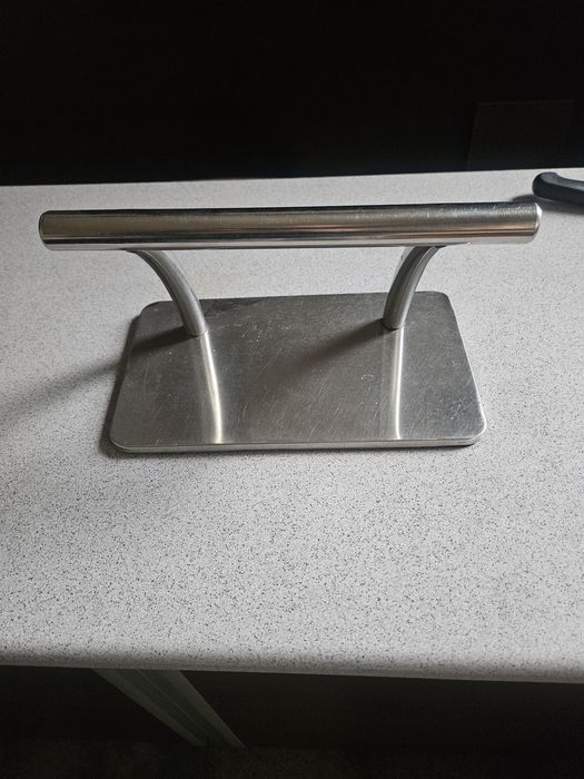 Vand suport scaun frizerie si coafor