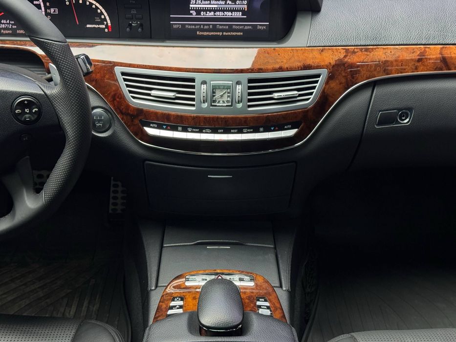Продается Mercedes Benz W221 S63 AMG