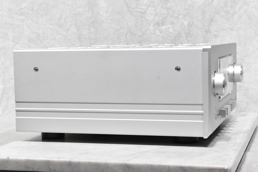 Luxman L-509Z (2023) - Amplificator integrat high-end