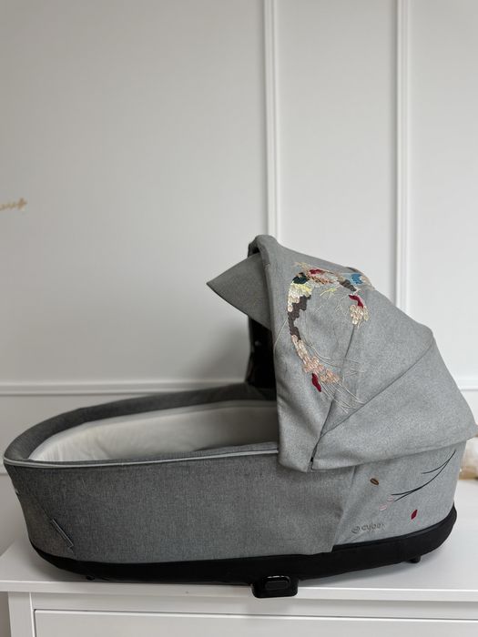 Cybex кош за новородено Priam 4 lux koi