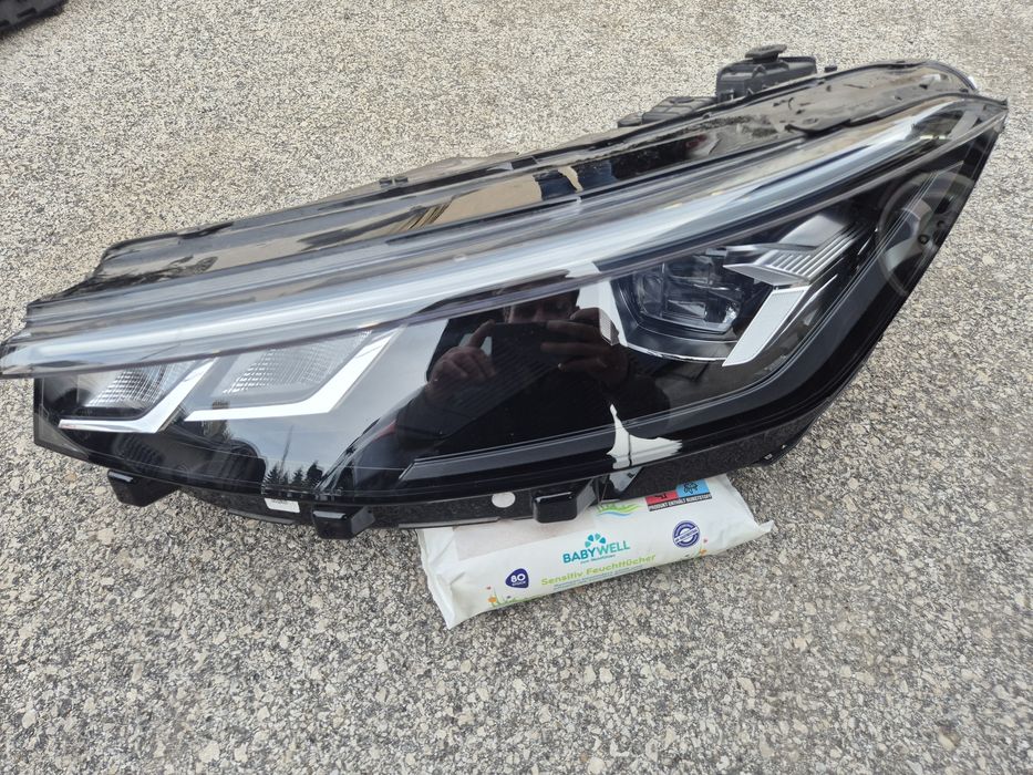 Ляв фар Фолксваген Пасат Б9 VW Passat B9 Led Full фарове