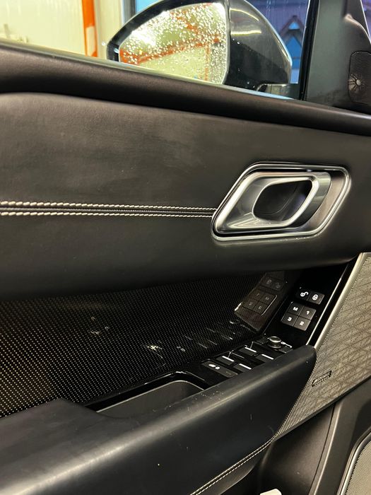 Range Rover Velar R-DYNAMIC
