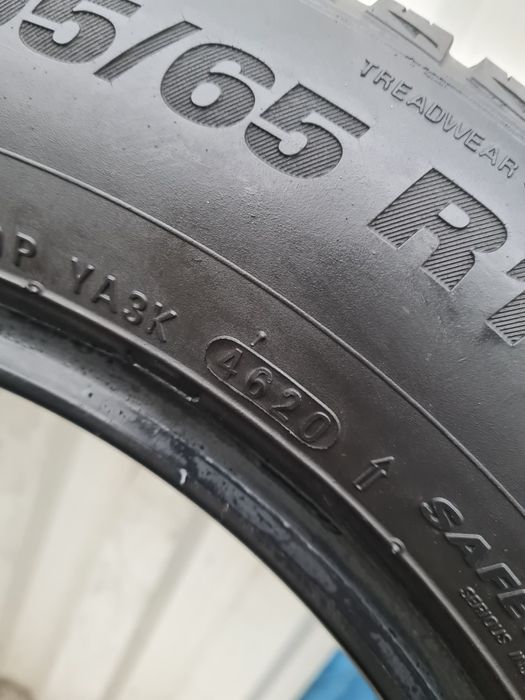 2 Anvelope de iarna*195/65R15*KUMHO*LICHIDARE STOC*75 Lei Buc*