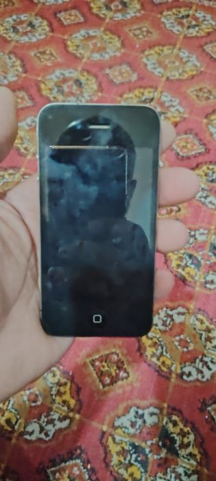 iPhone 4 айфон_4 оригинальный
