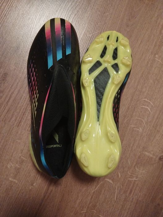 Butsi adidas x yengi prosta razmer togri kemagan