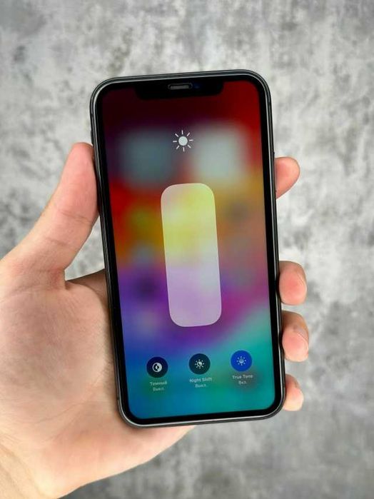 iPhone 11 128GB Black.