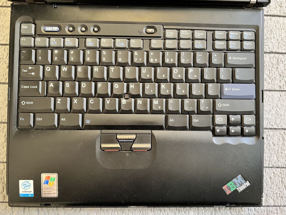 Laptop IBM R50e colectie aproape nefolosit