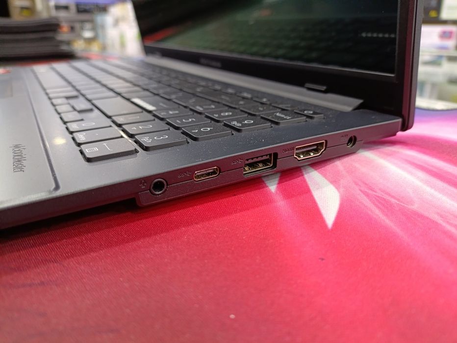 Noutbuk ноутбук Asus vivobook Go 15 OLED Ryzen 5-7520 Bonus SUMKA ASUS