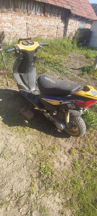 Vând scuter de 50
