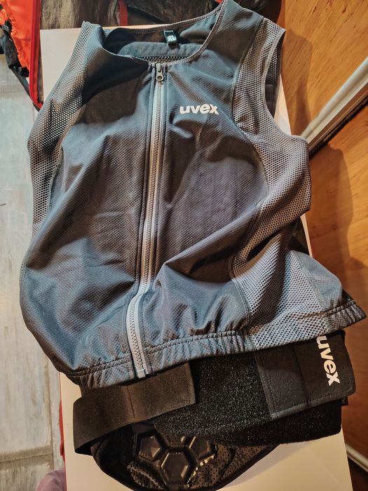 Uvex спортен протектор жилетка гръб и кръст XL СКИ