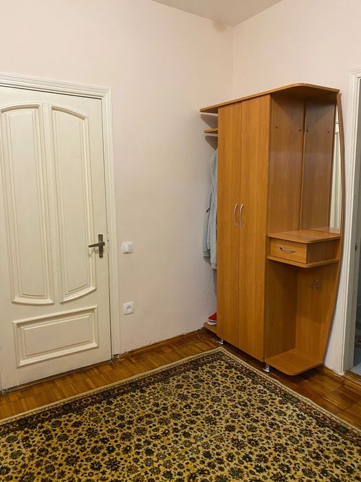 Сдается 2 х ком 500 Метров от метро  Бодомзор. Мичеть Бодомзор