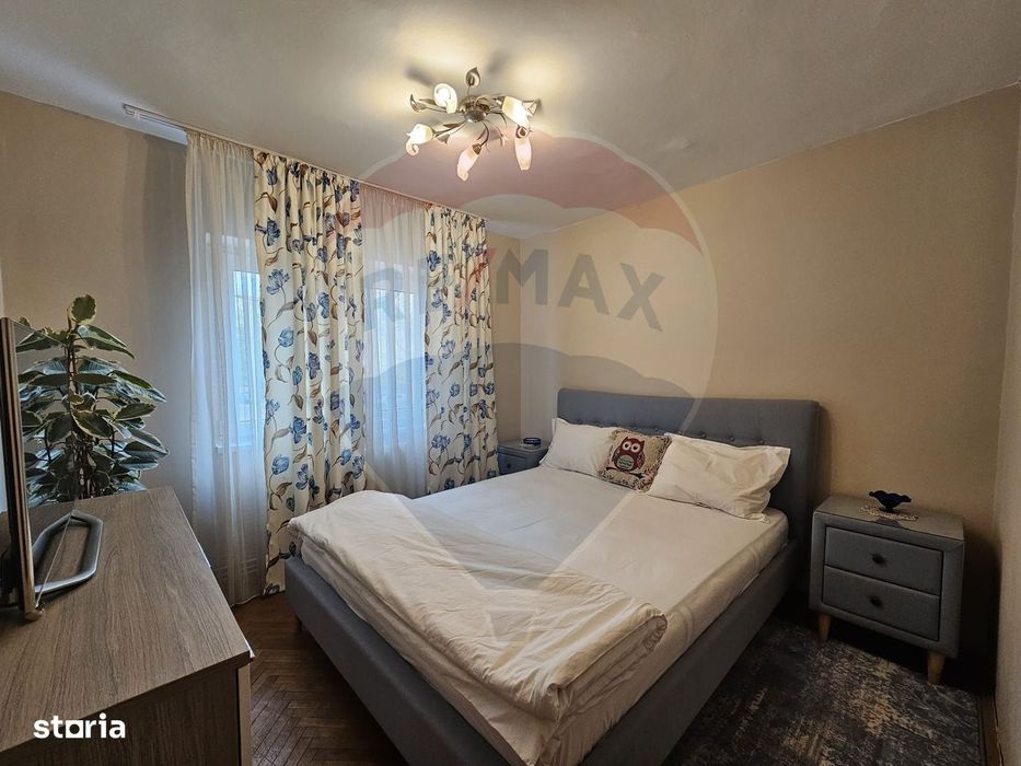 Apartament cu 4 camere