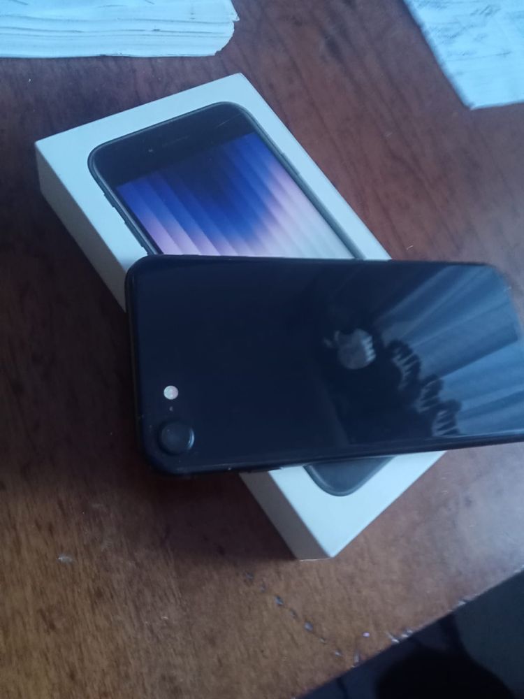 IPhone Se2022 64 Акб100