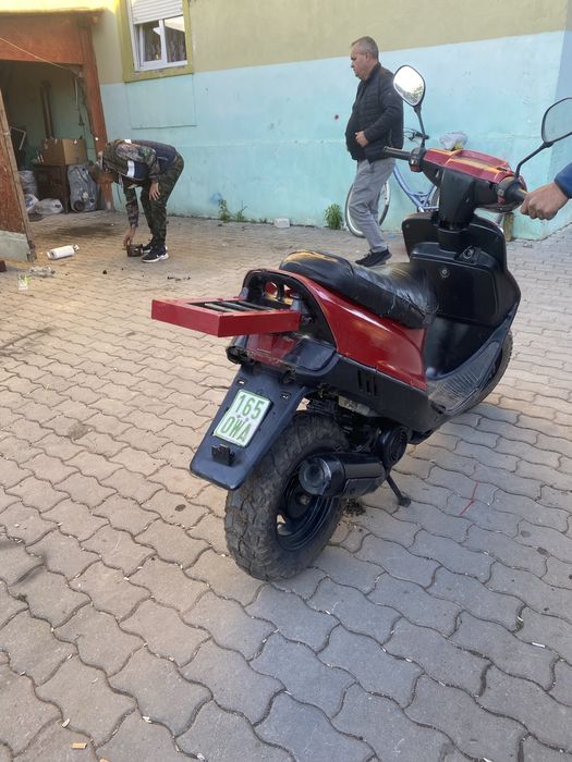 Vand rex de 50cc set nou pe el