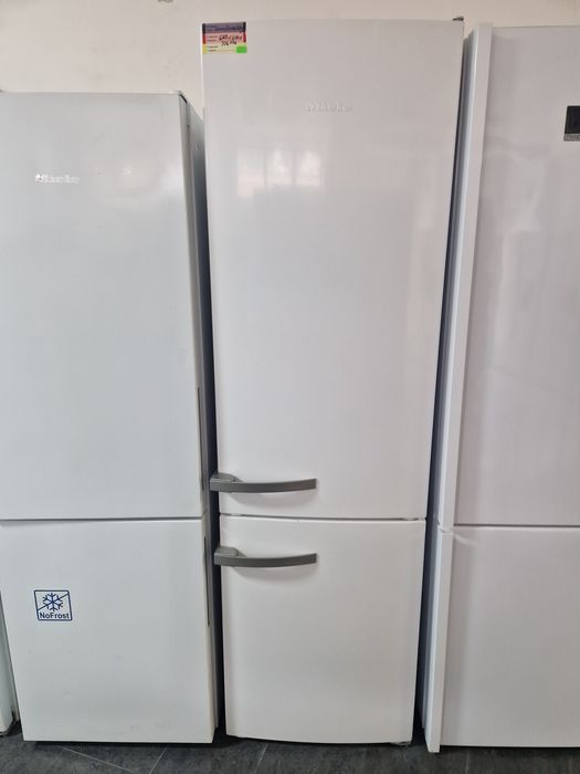 Хладилник с фризер Miele A++ No Frost 200 см