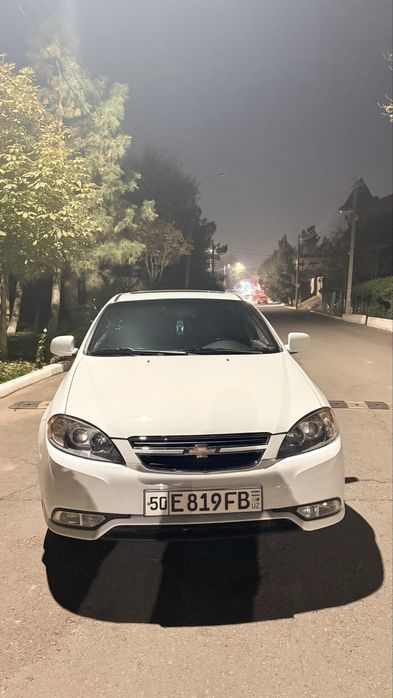 Продам авто шевролет жентра