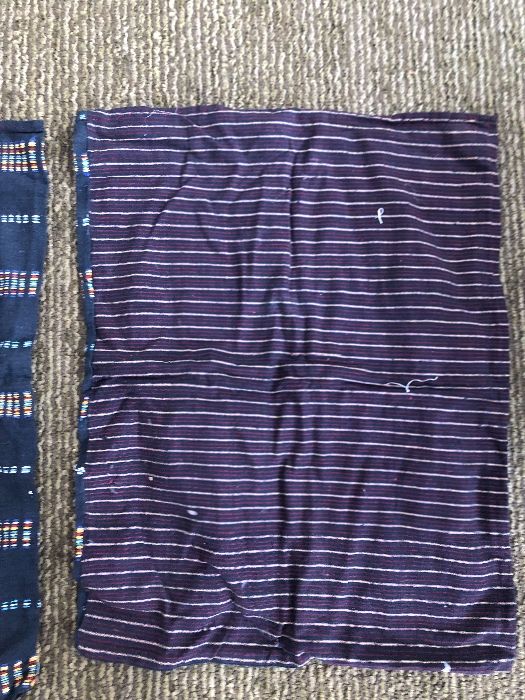 Ръчно изработени престилки, възглавници и елек на стан