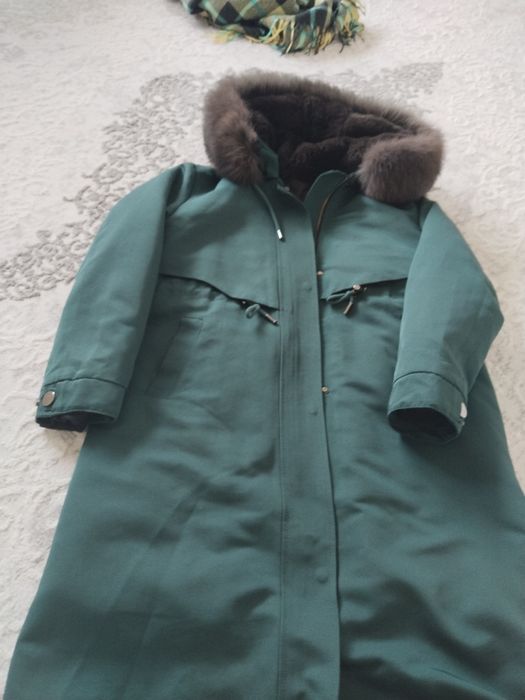 Продам парка хороший состояние