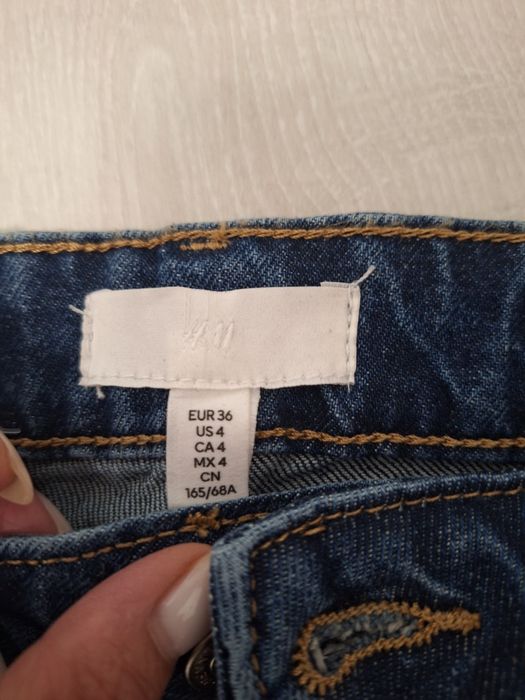 Нови дамски сини дънки