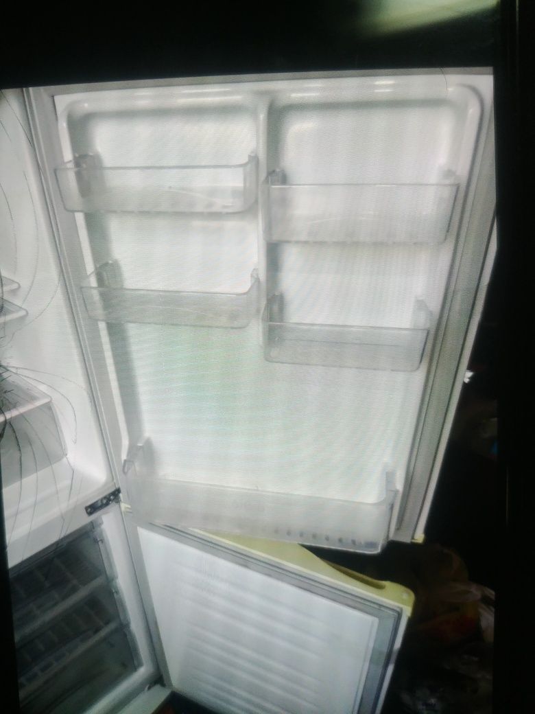 Продам холодильник LG по зап.частям