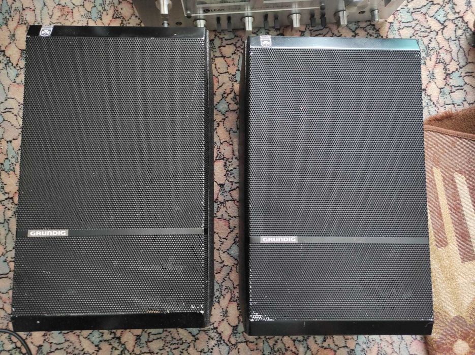 MUZICA / Boxe Audio 3 Cai Grundig