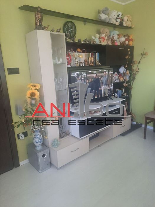 Продава се Двустаен апартамент в Варна, Изгрев - 63 кв.м за 1881 €/кв.м - Снимка #2